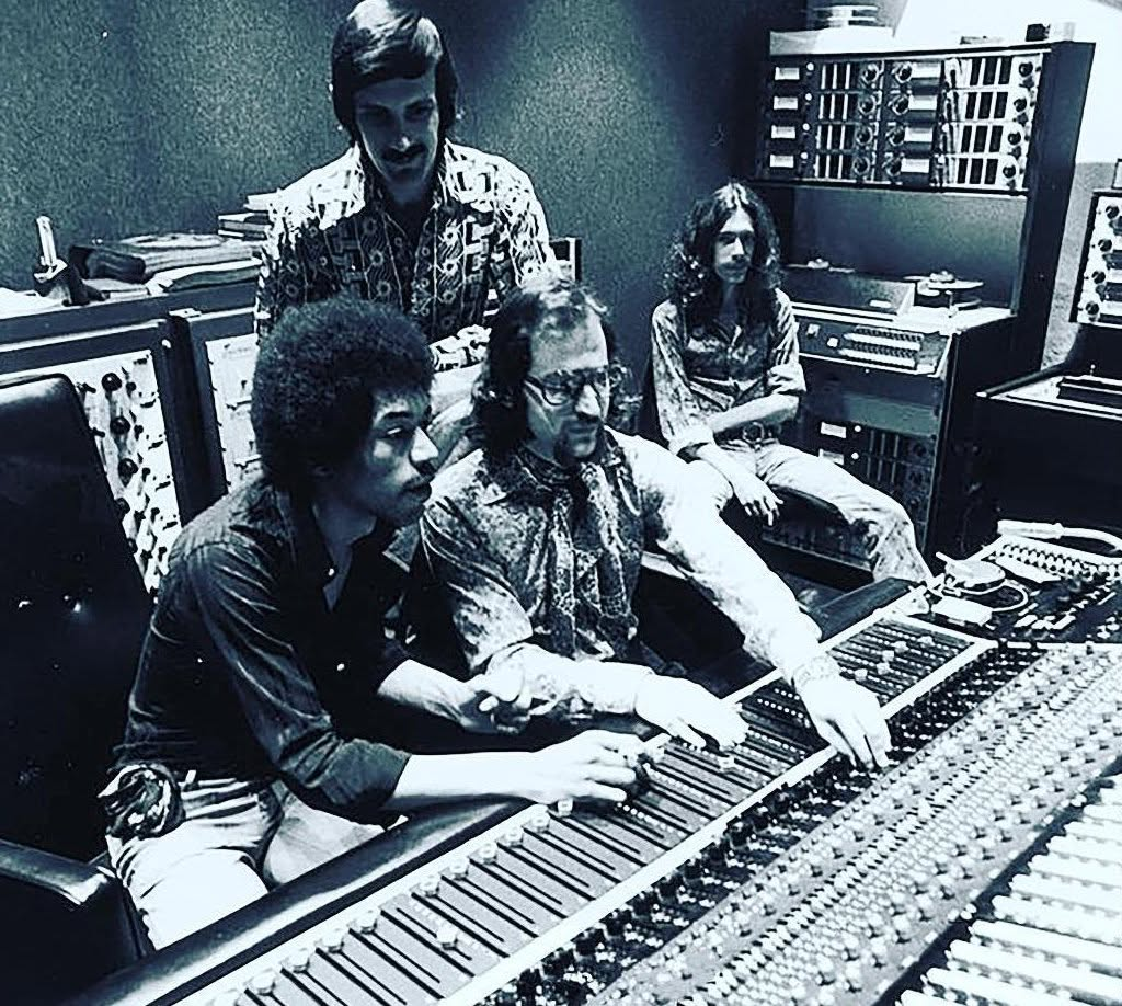 Jimi Hendrix, Electric Lady land studio