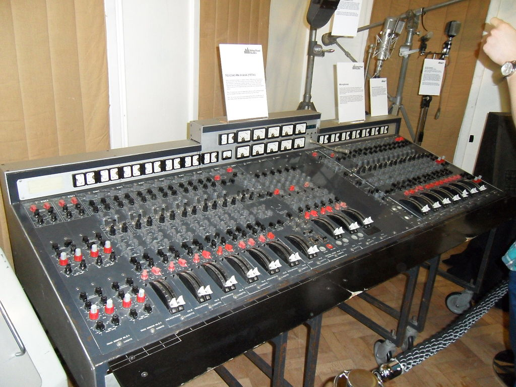 EMI TG12345 EMI TG12345
